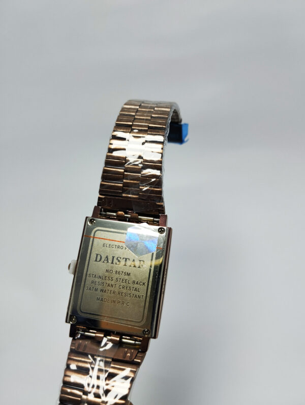 DAISTAR Premium Square Dial Quartz Watch – Bold Elegance Redefined - Image 7